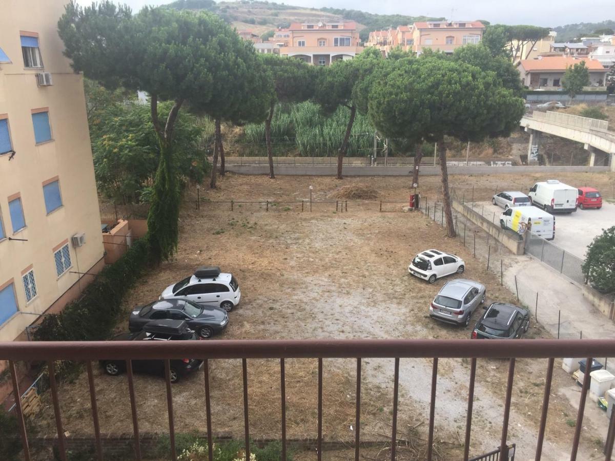 Appartamento Centrale Santa Marinella Bagian luar foto